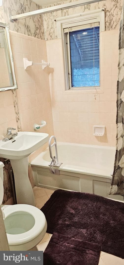 313 Rural Avenue photo 15