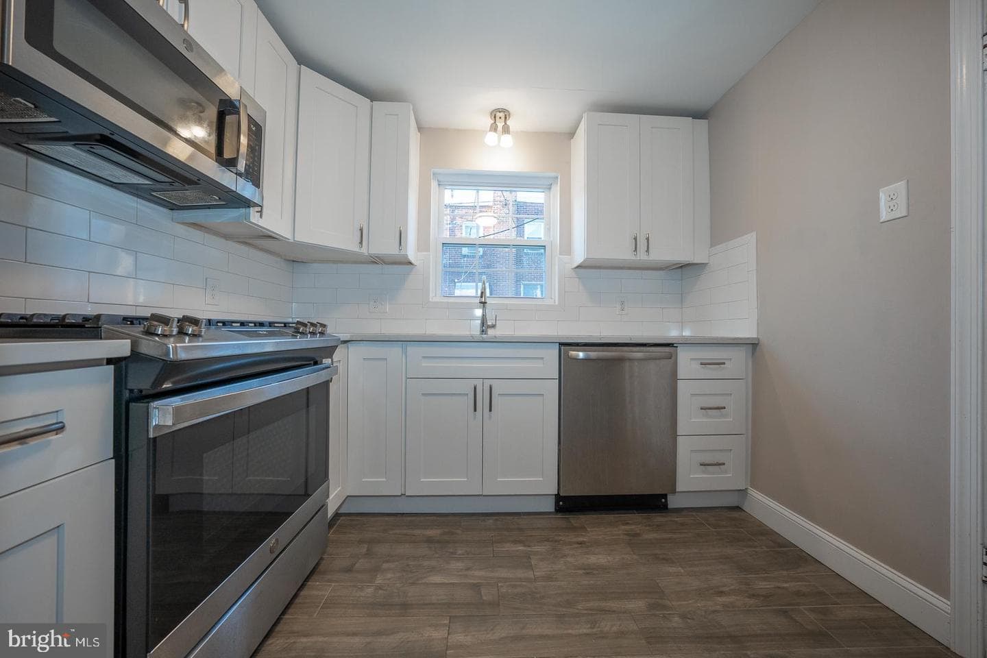7252 Lamport Road photo 13