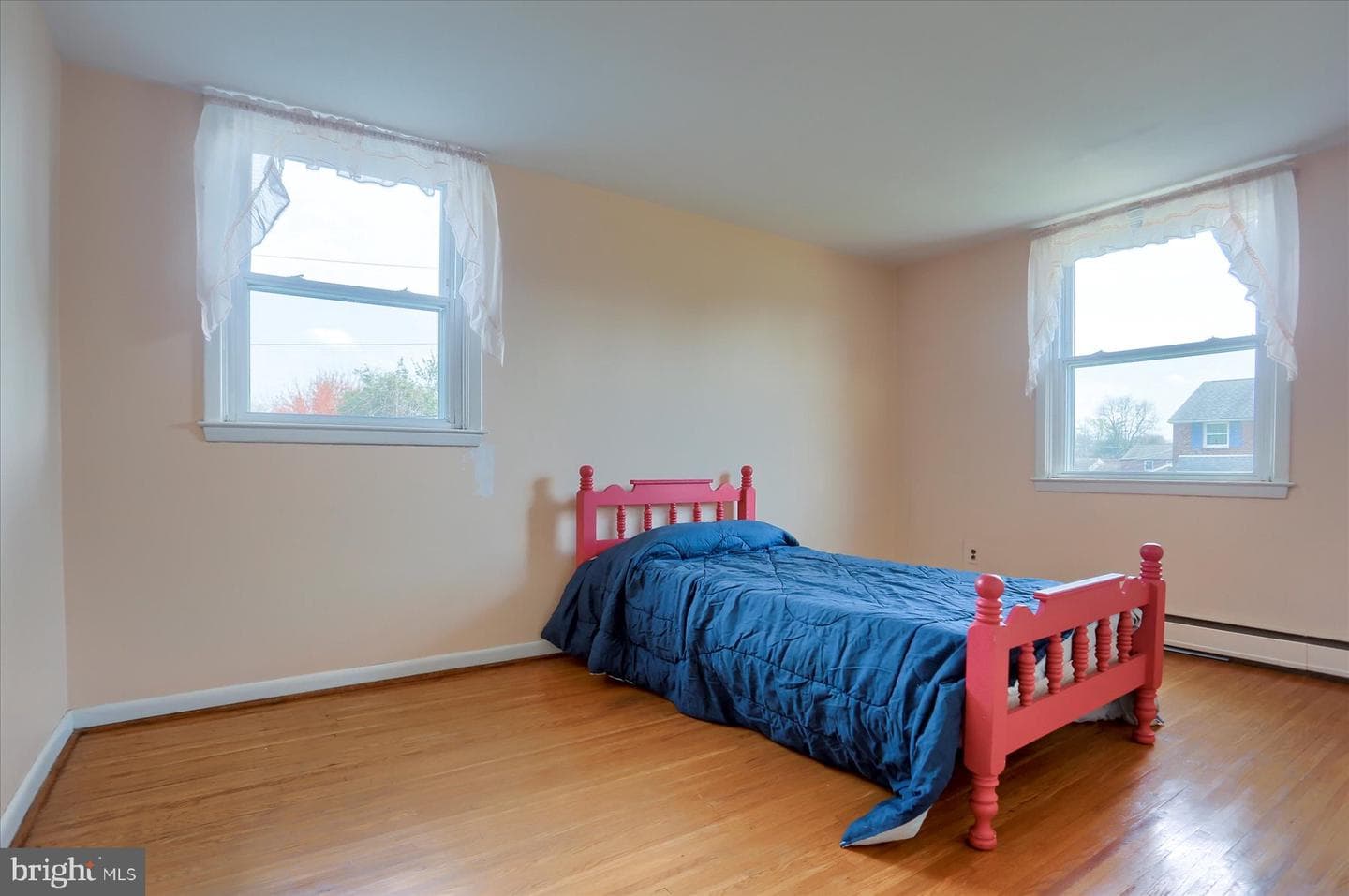 608 Marshall Road photo 12