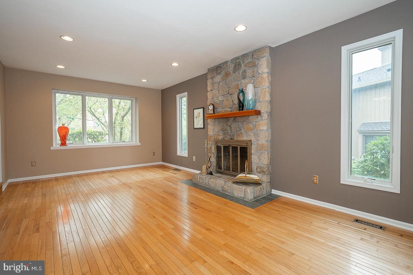 42 Sawgrass Lane photo 8