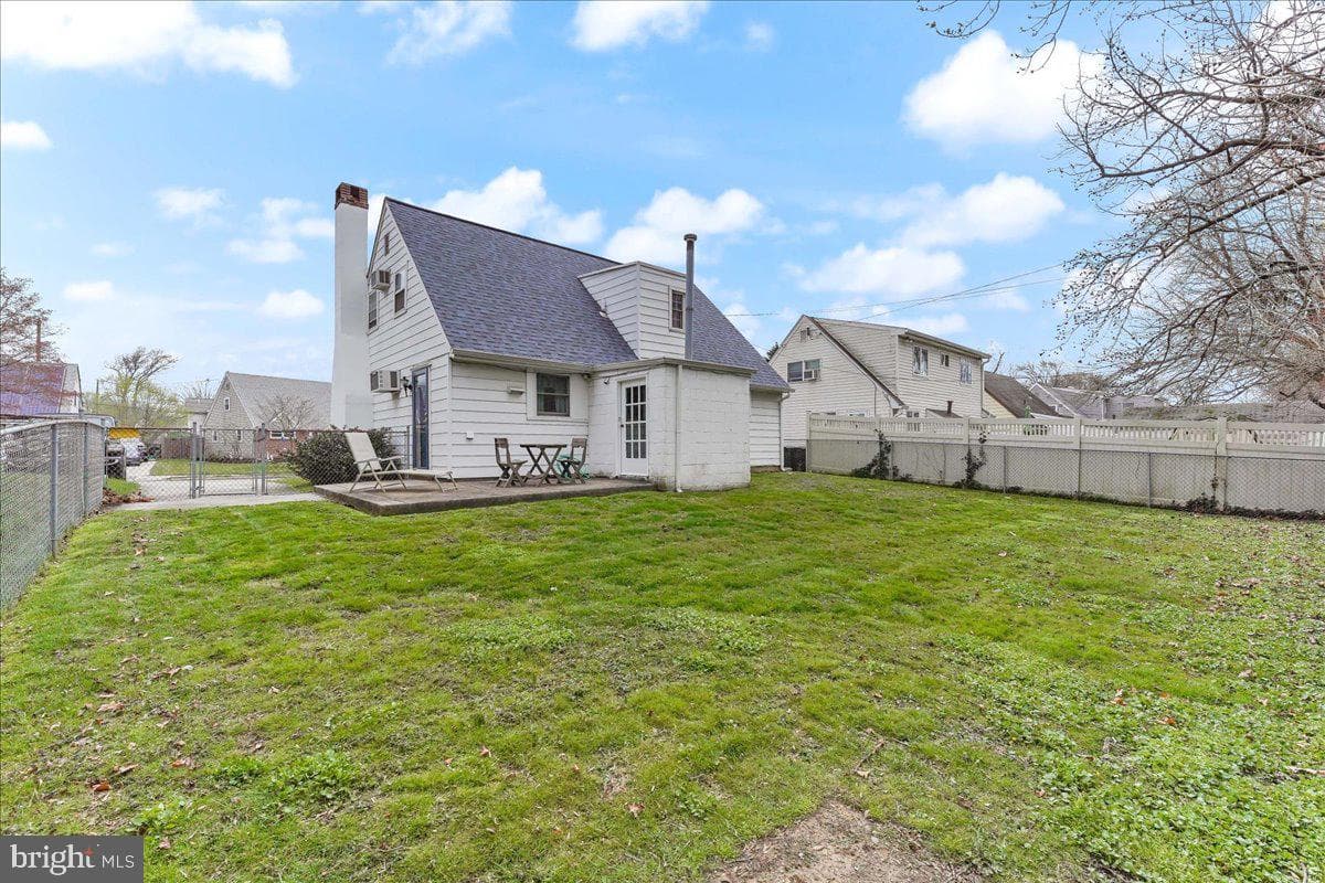 737 Quince Lane photo 4