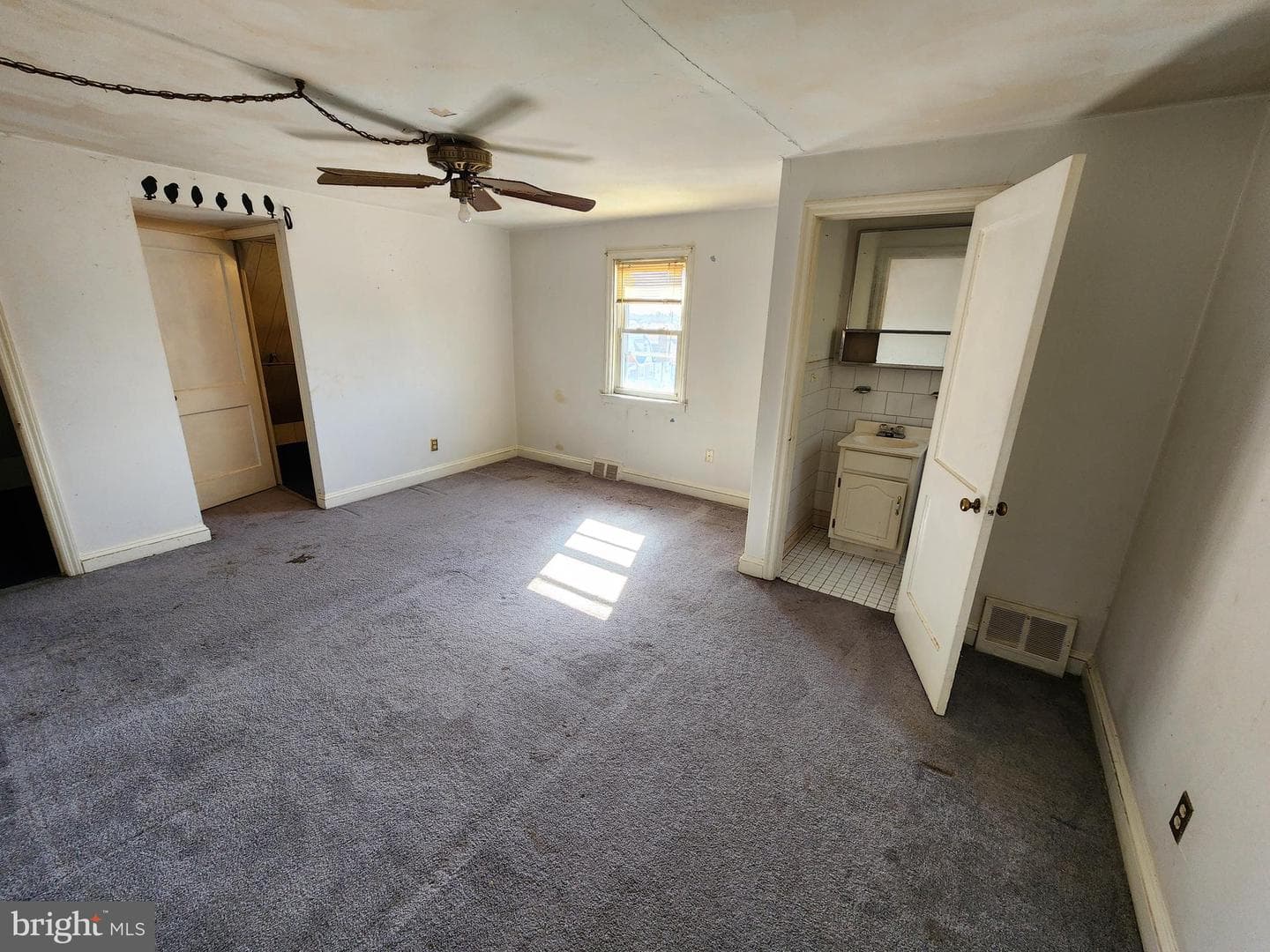1216 Bryan Street photo 10