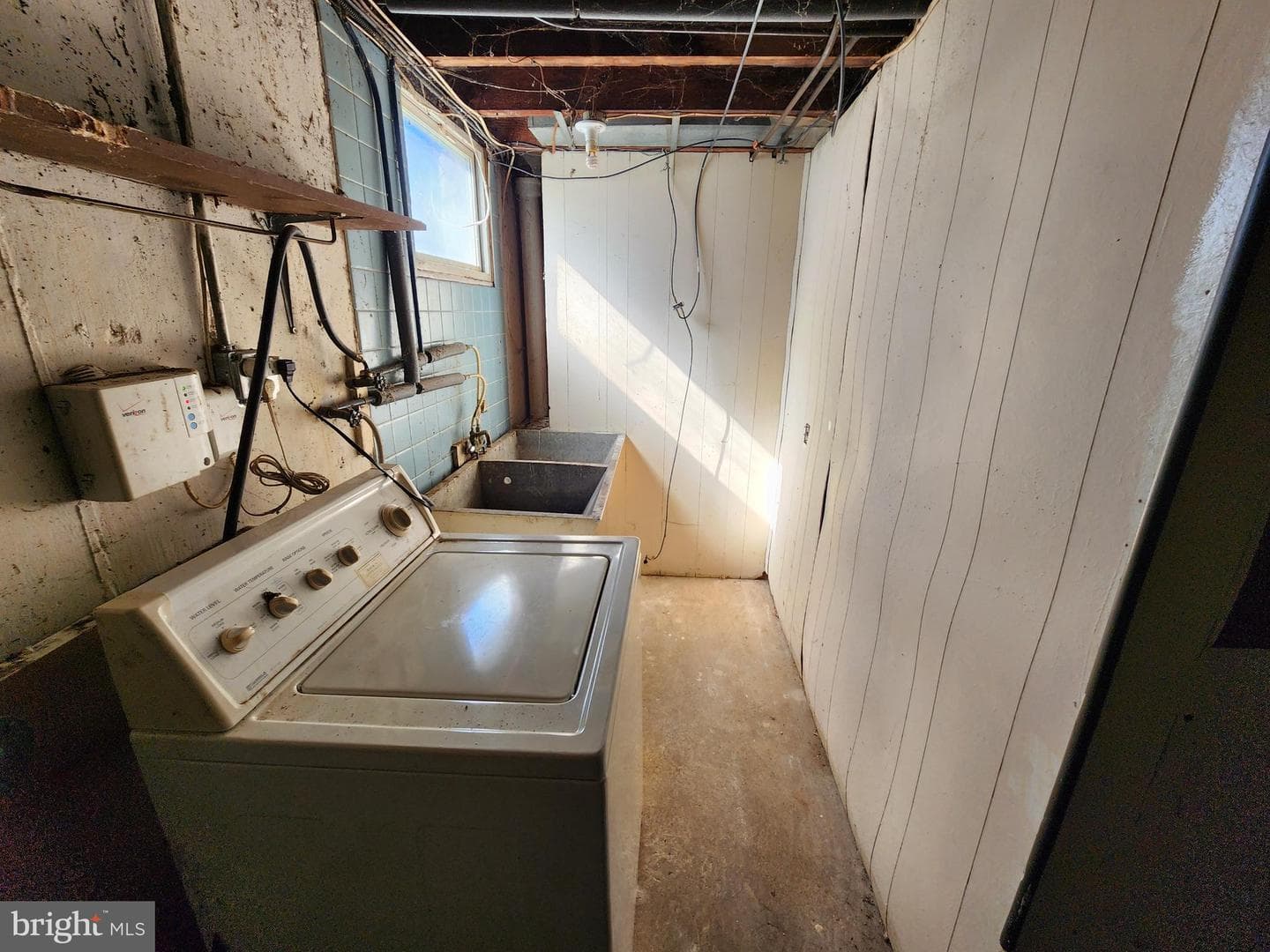 1216 Bryan Street photo 16