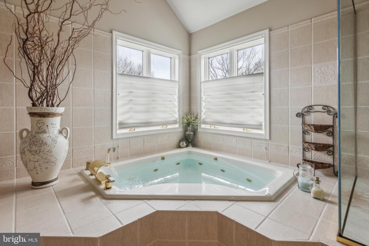 316 Thornton Road photo 34