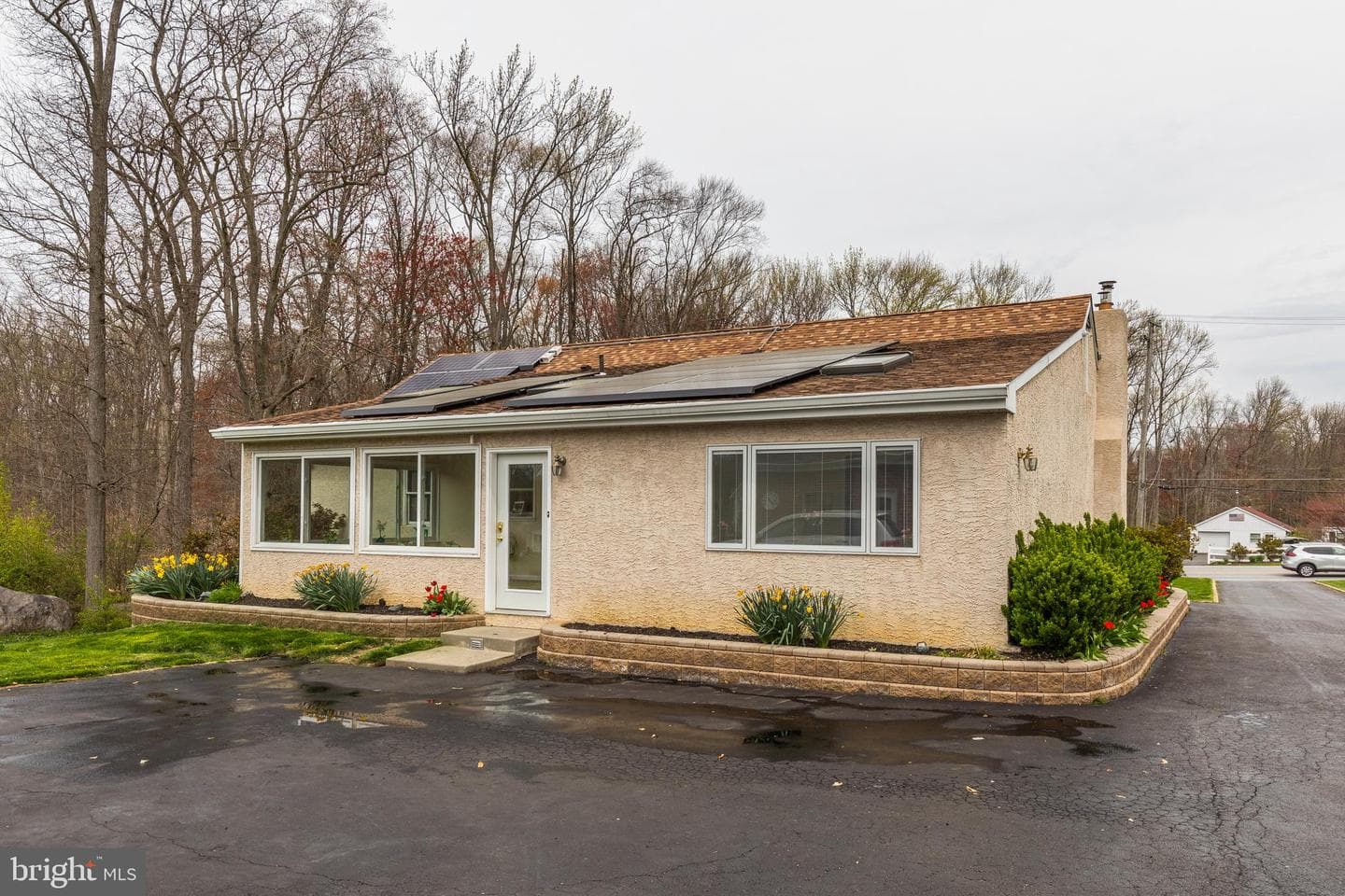 1283 Naamans Creek Road photo 28