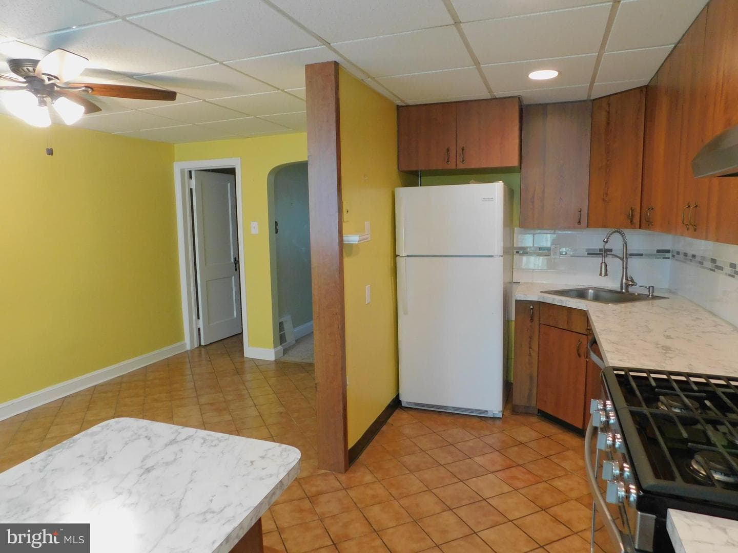 724 Beech Avenue photo 10