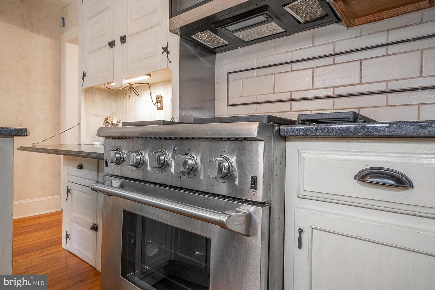 118 Conestoga Road photo 22