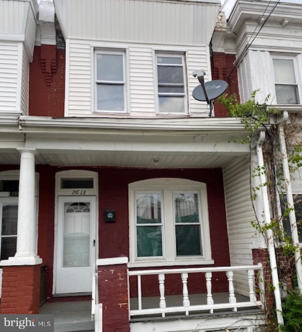 2612 W 7th Street photo 1