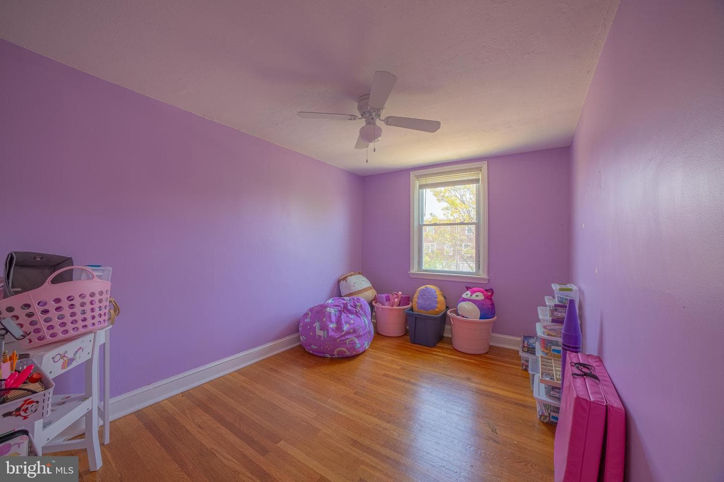 235 Gramercy Drive photo 10