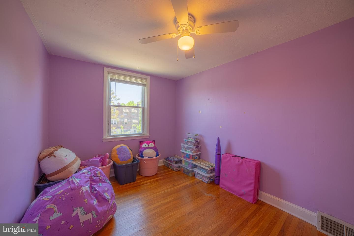 235 Gramercy Drive photo 12