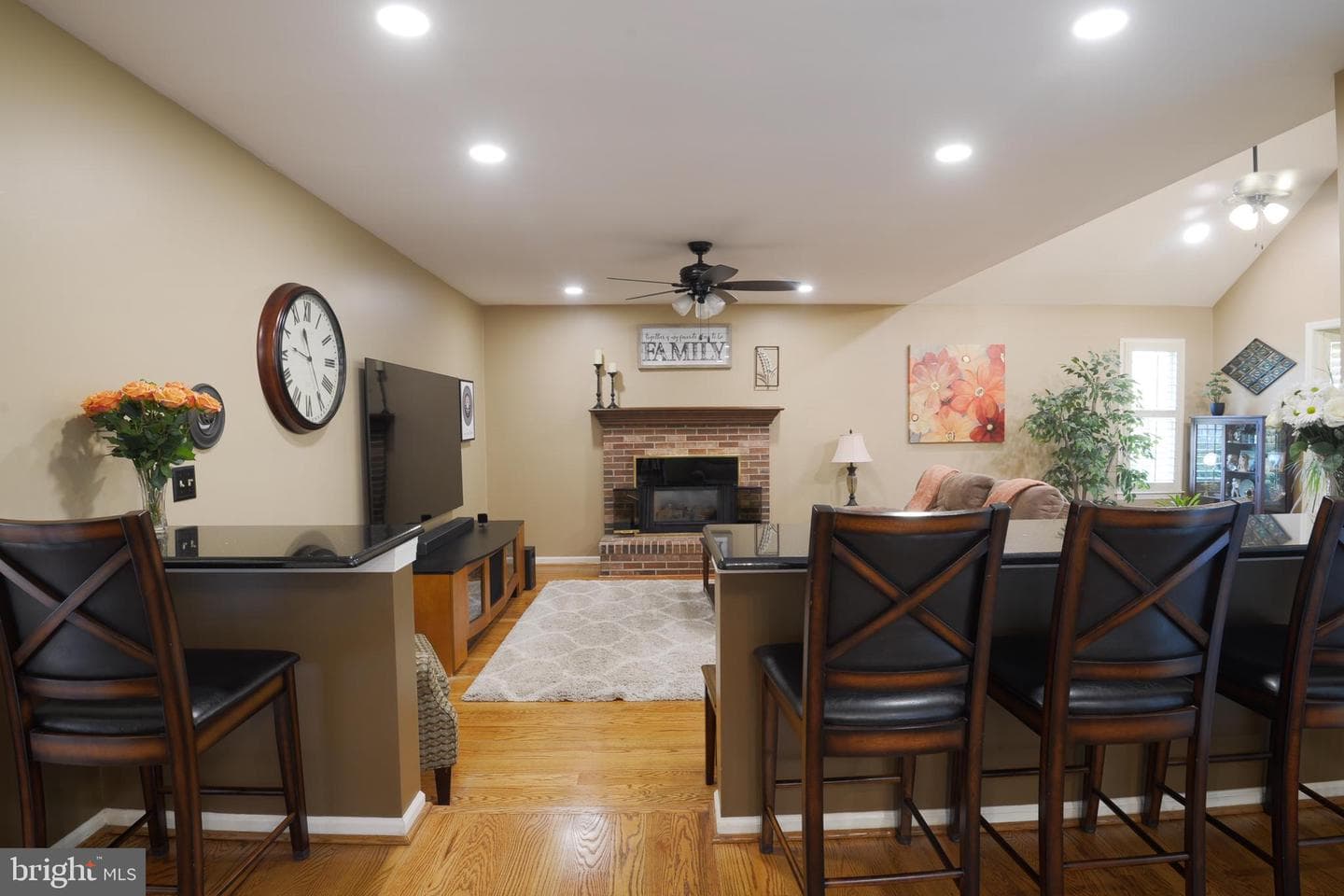 929 Mayfield Lane photo 11