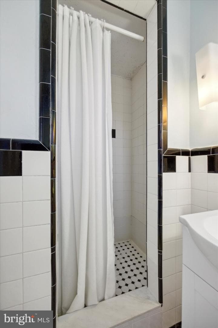 317 Lincoln Avenue photo 27