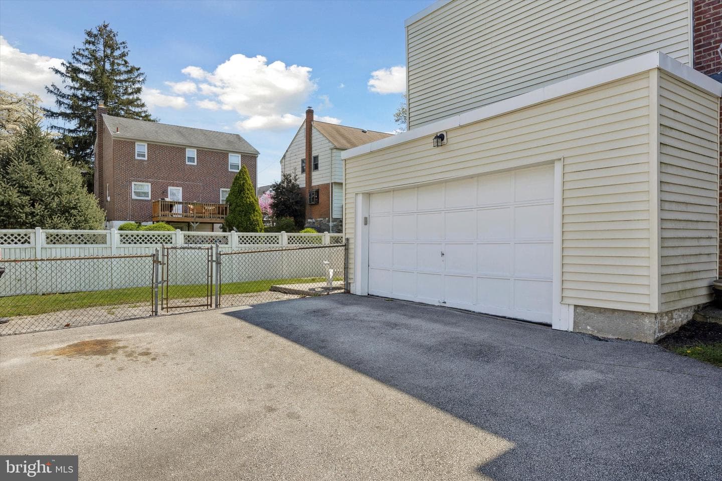 317 Lincoln Avenue photo 30