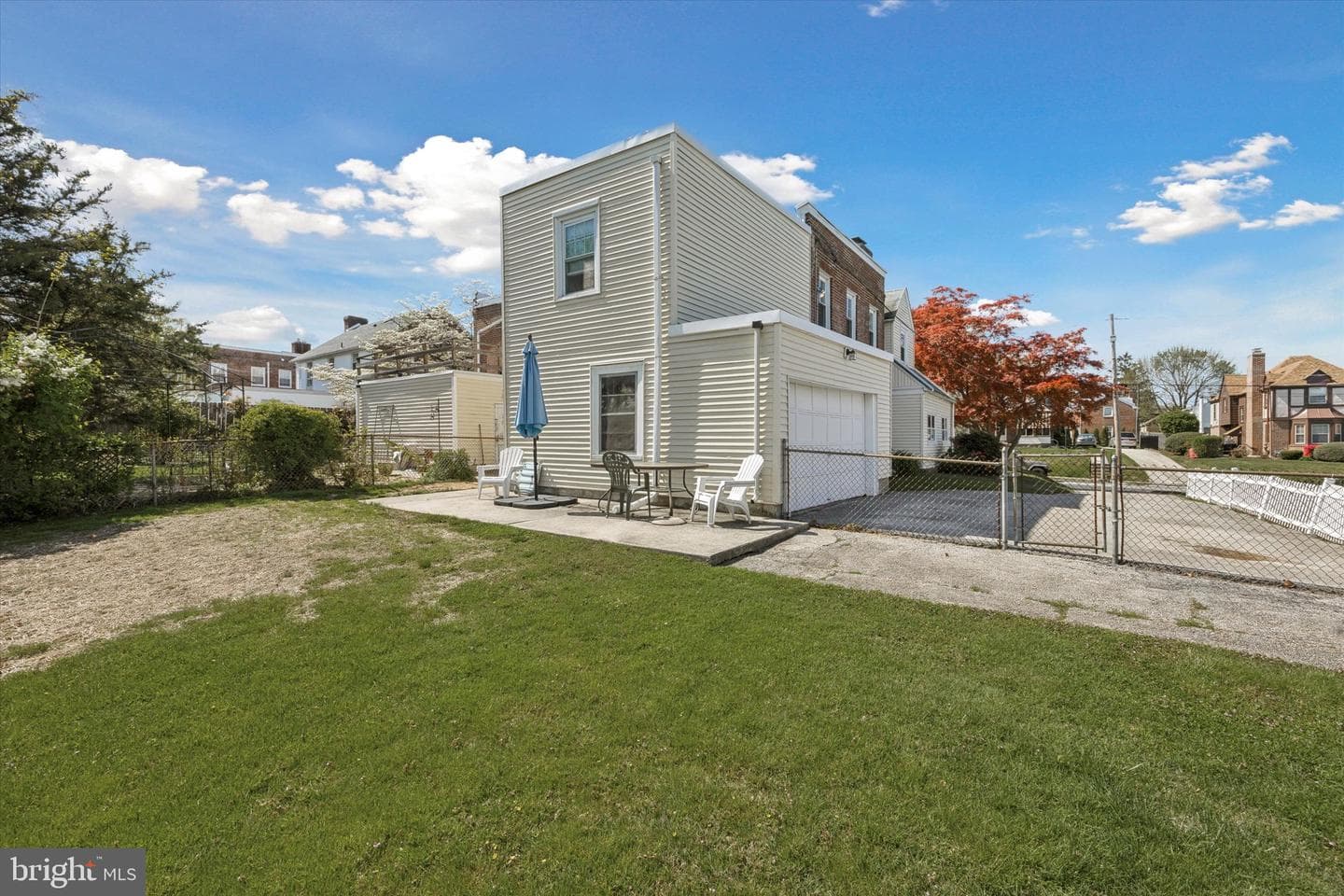 317 Lincoln Avenue photo 32