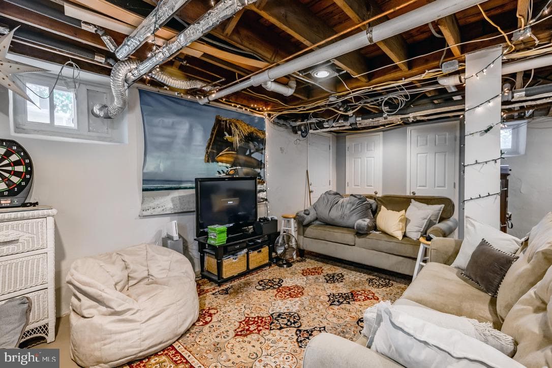 632 Harper Avenue photo 45