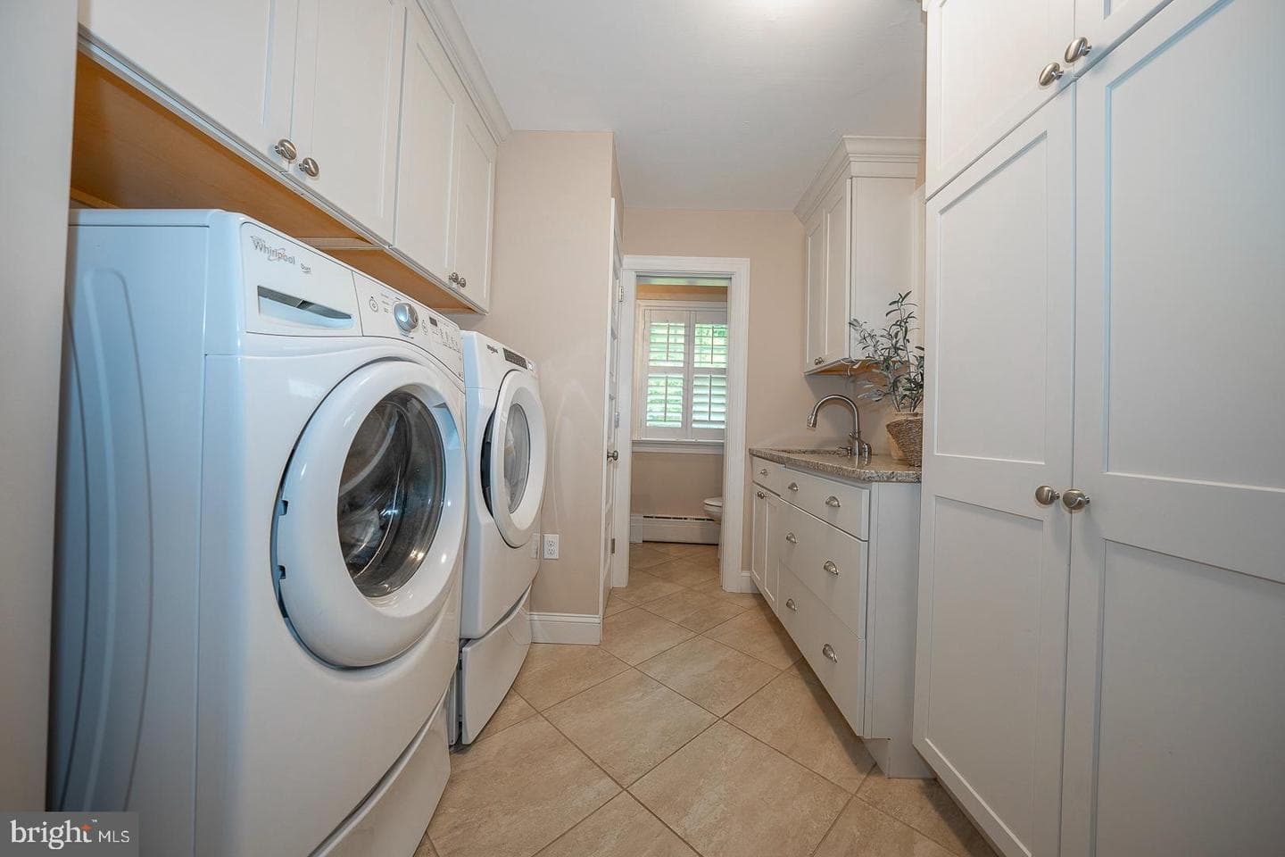 202 Midland Avenue photo 23
