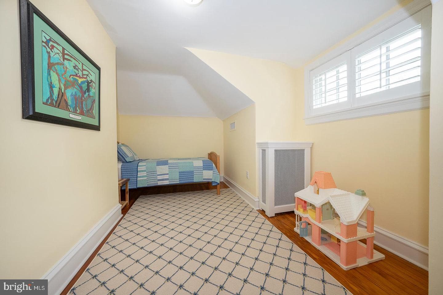 202 Midland Avenue photo 40