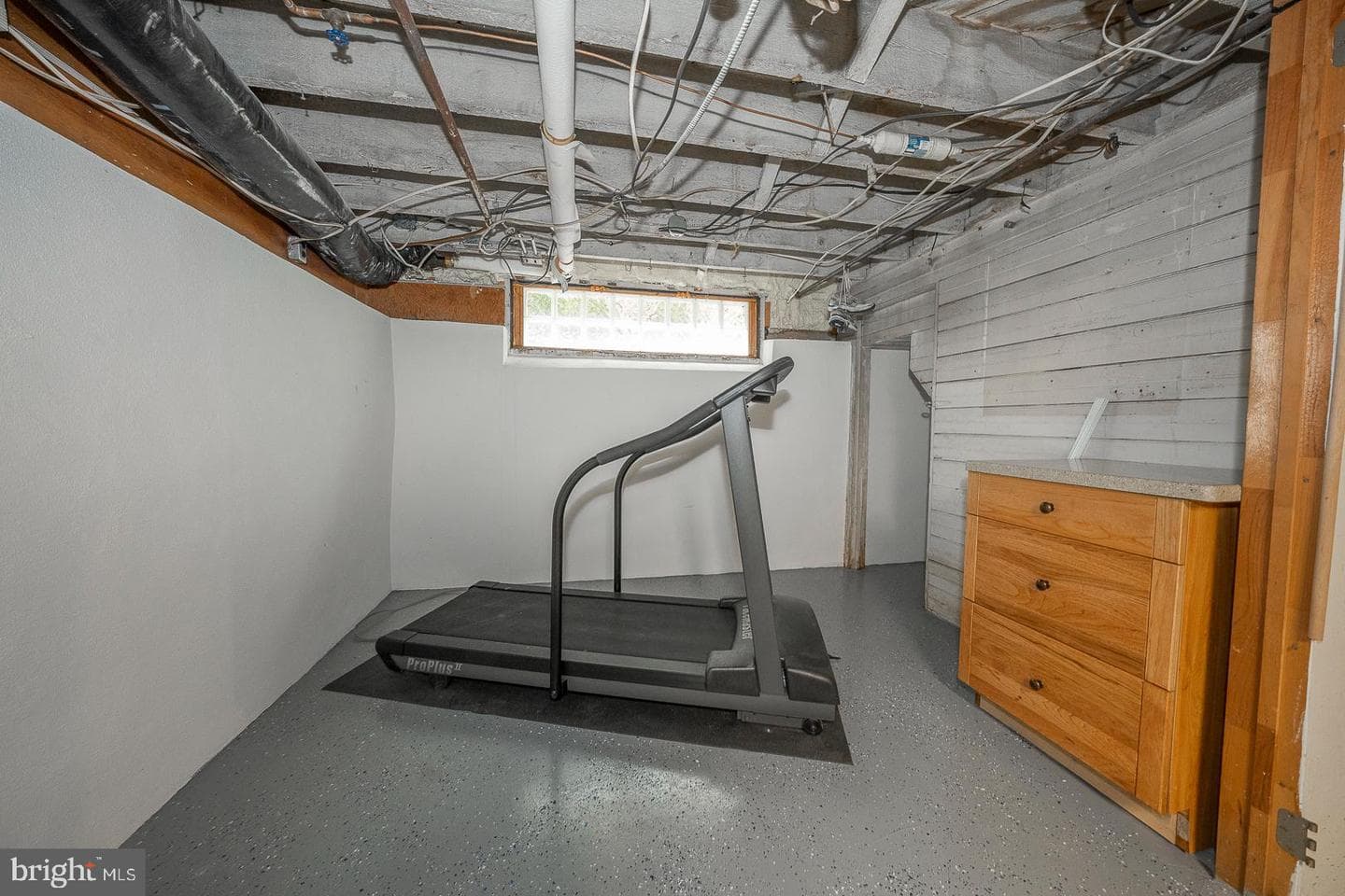 202 Midland Avenue photo 42