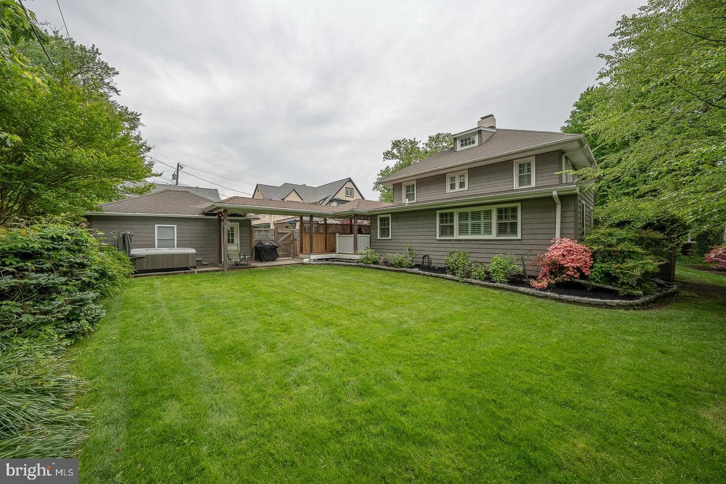 202 Midland Avenue photo 46