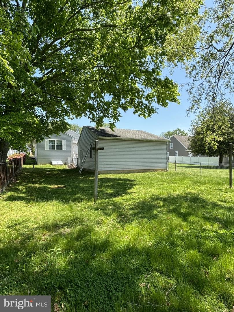 4848 Shepherd Street photo 35
