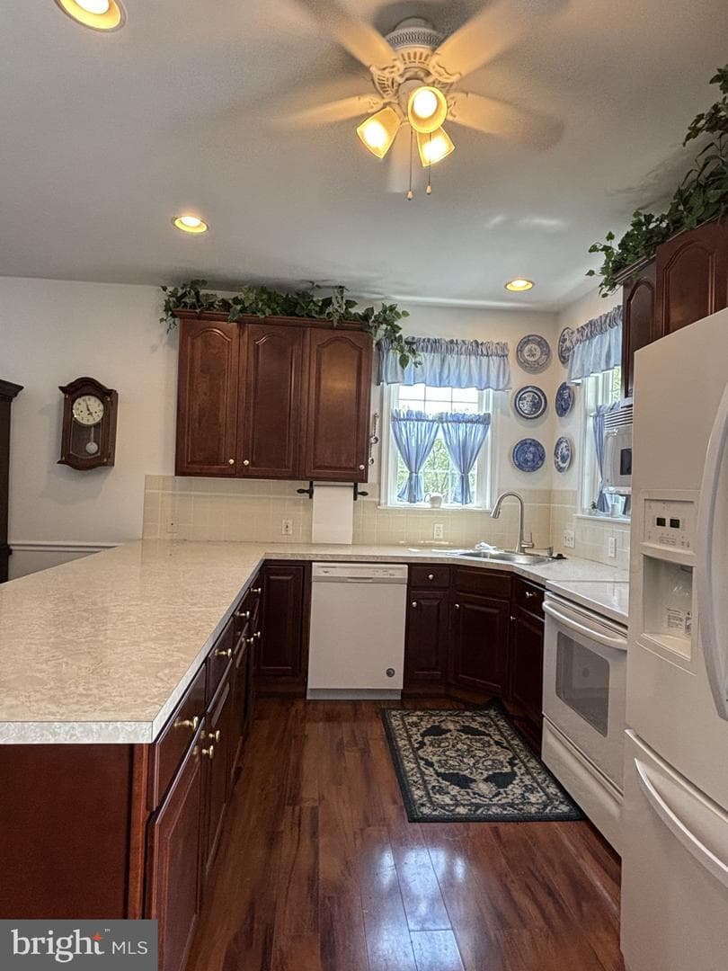 4848 Shepherd Street photo 9