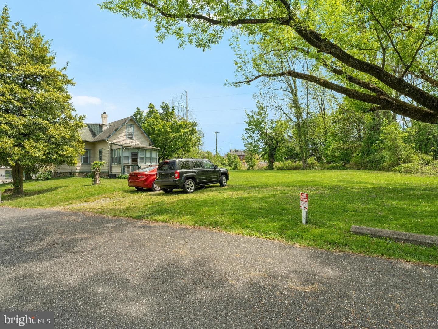 610 N Swarthmore Avenue photo 24