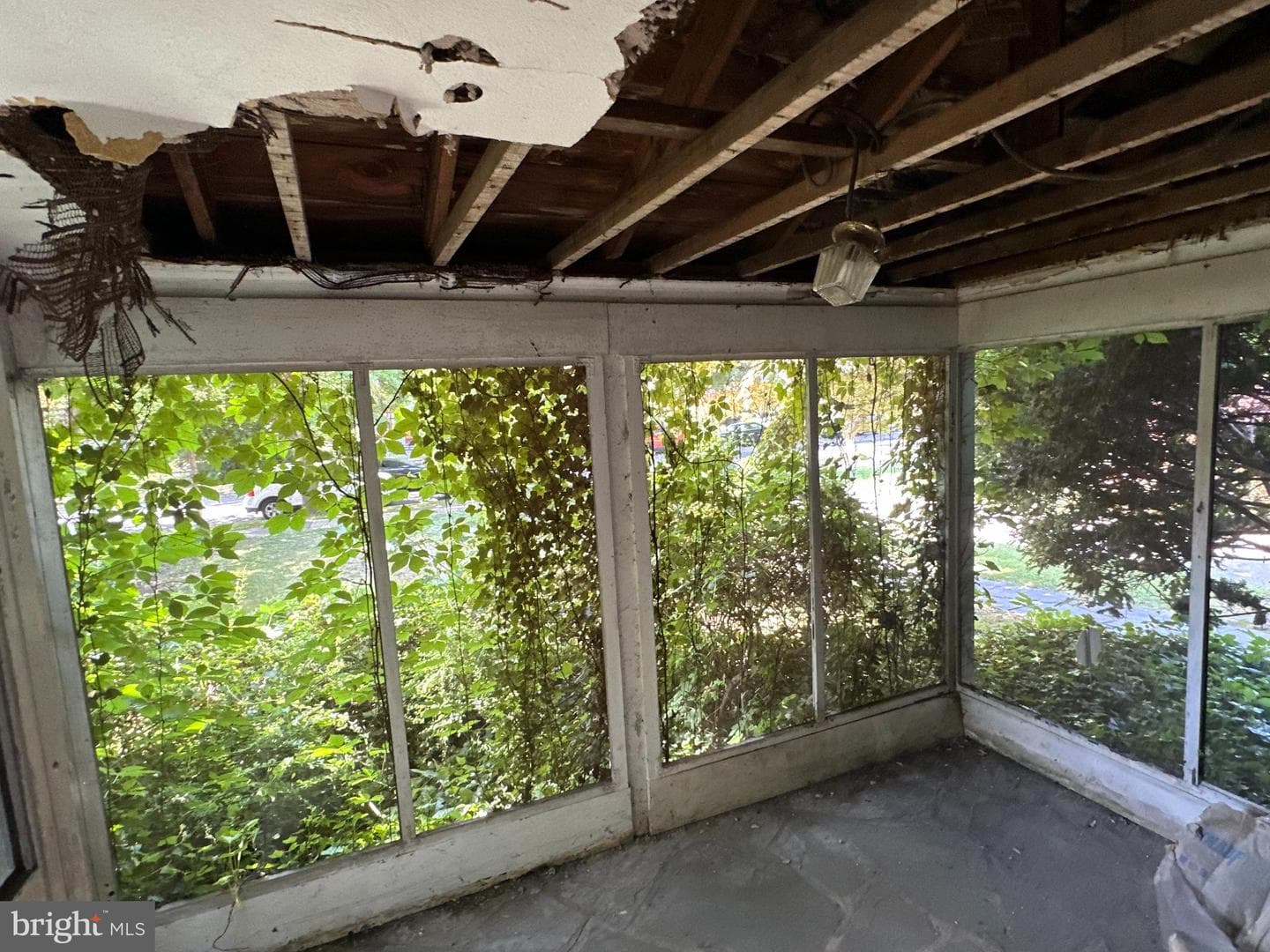 800 Longacre Boulevard photo 12