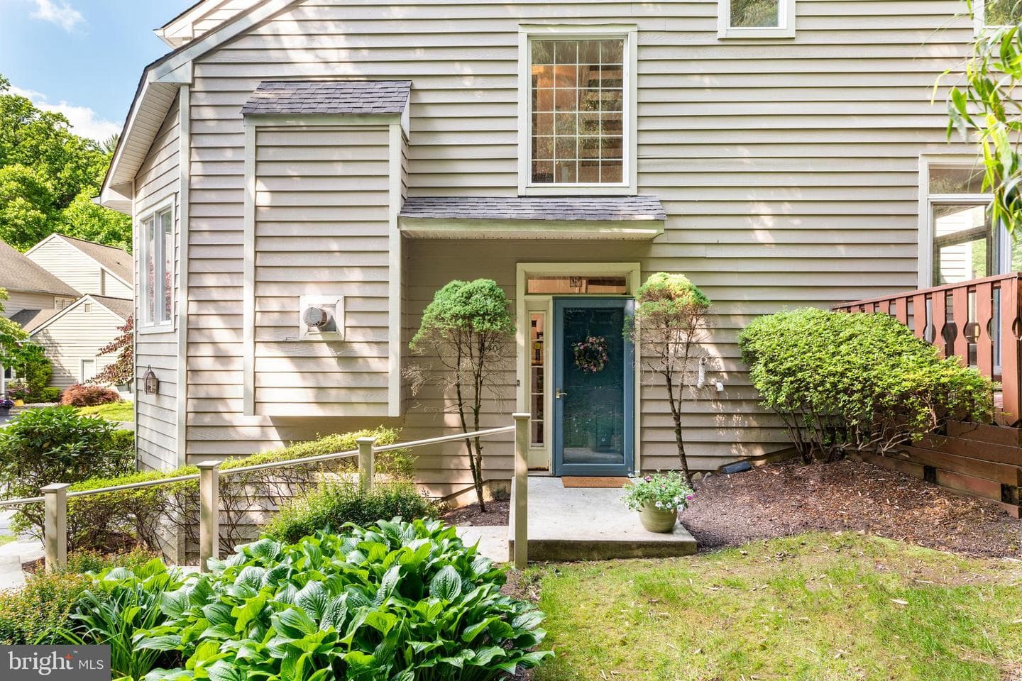 440 Wooded Way photo 32