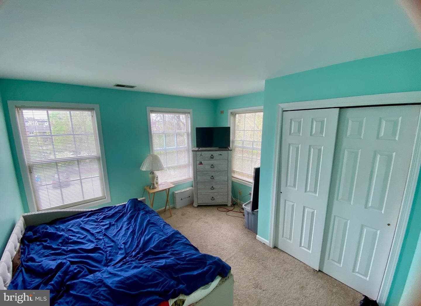19 Hillview Circle photo 27