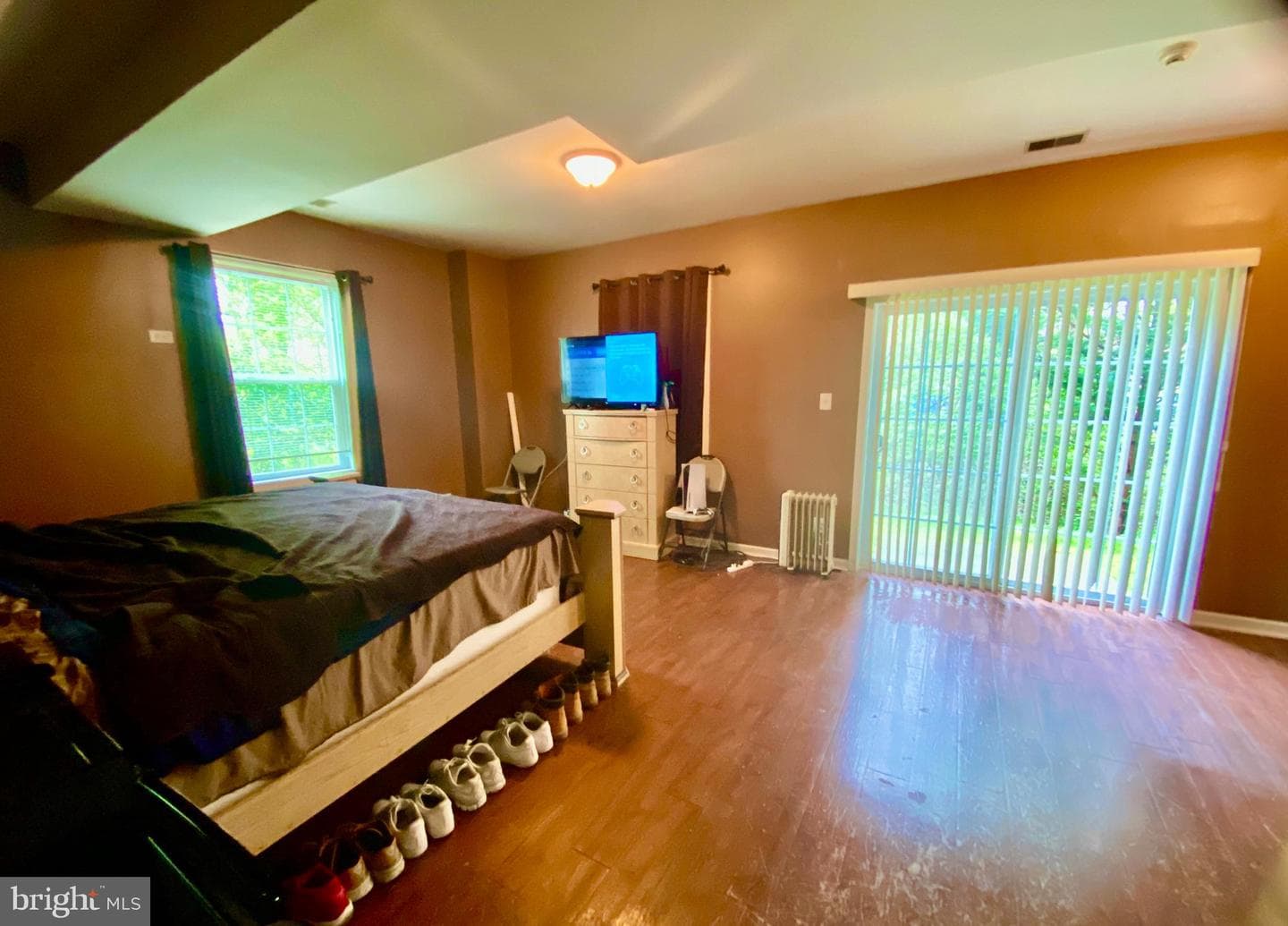 19 Hillview Circle photo 32