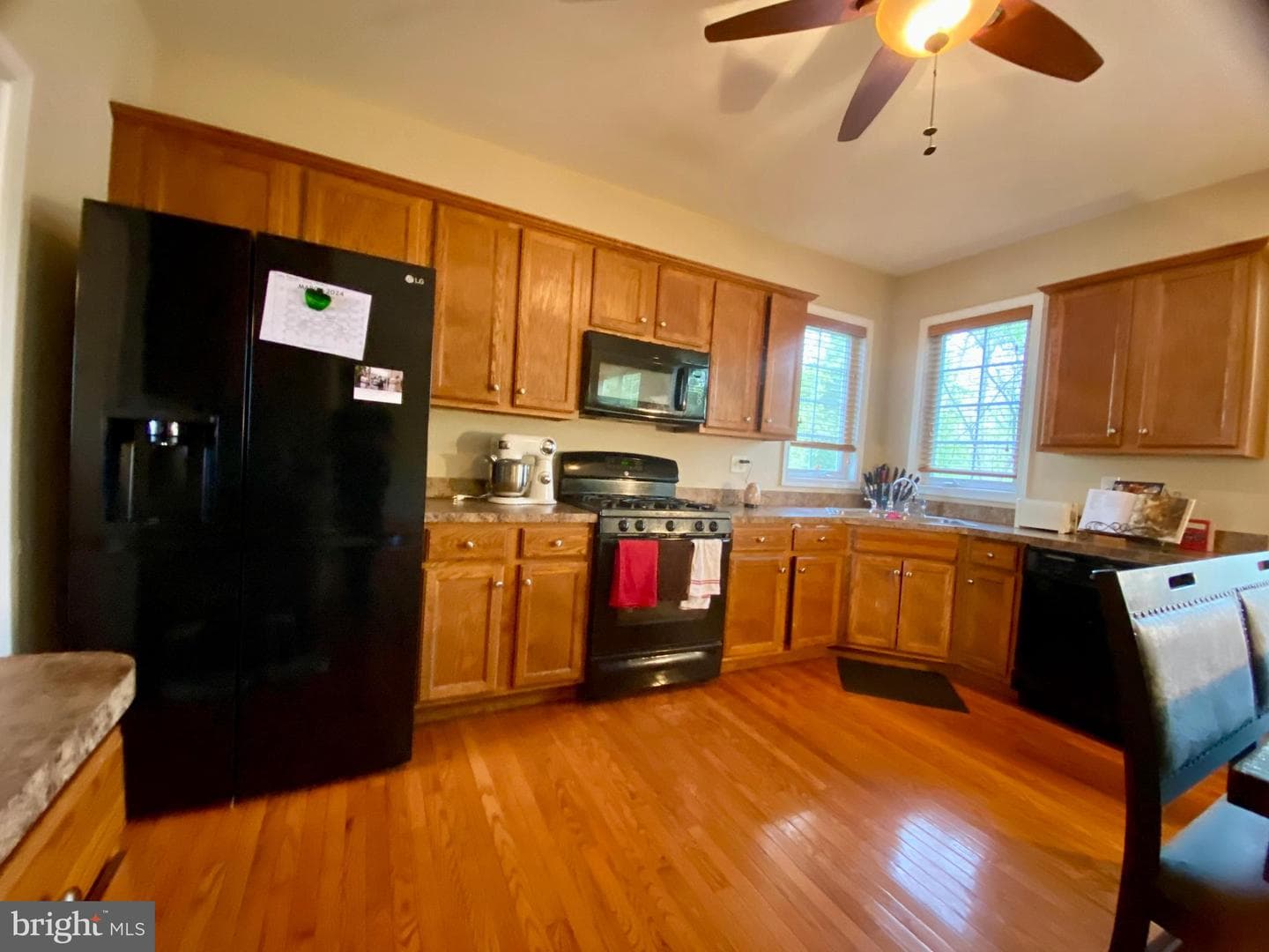 19 Hillview Circle photo 6