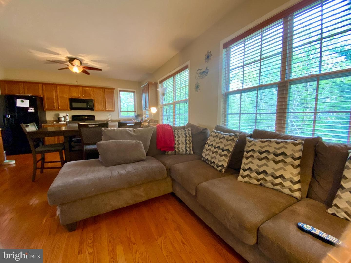 19 Hillview Circle photo 9
