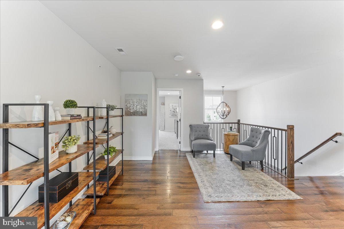 104 Kennedy Drive photo 18