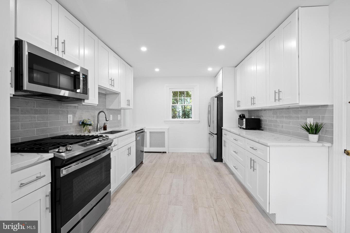 106 S Roberts Road photo 13