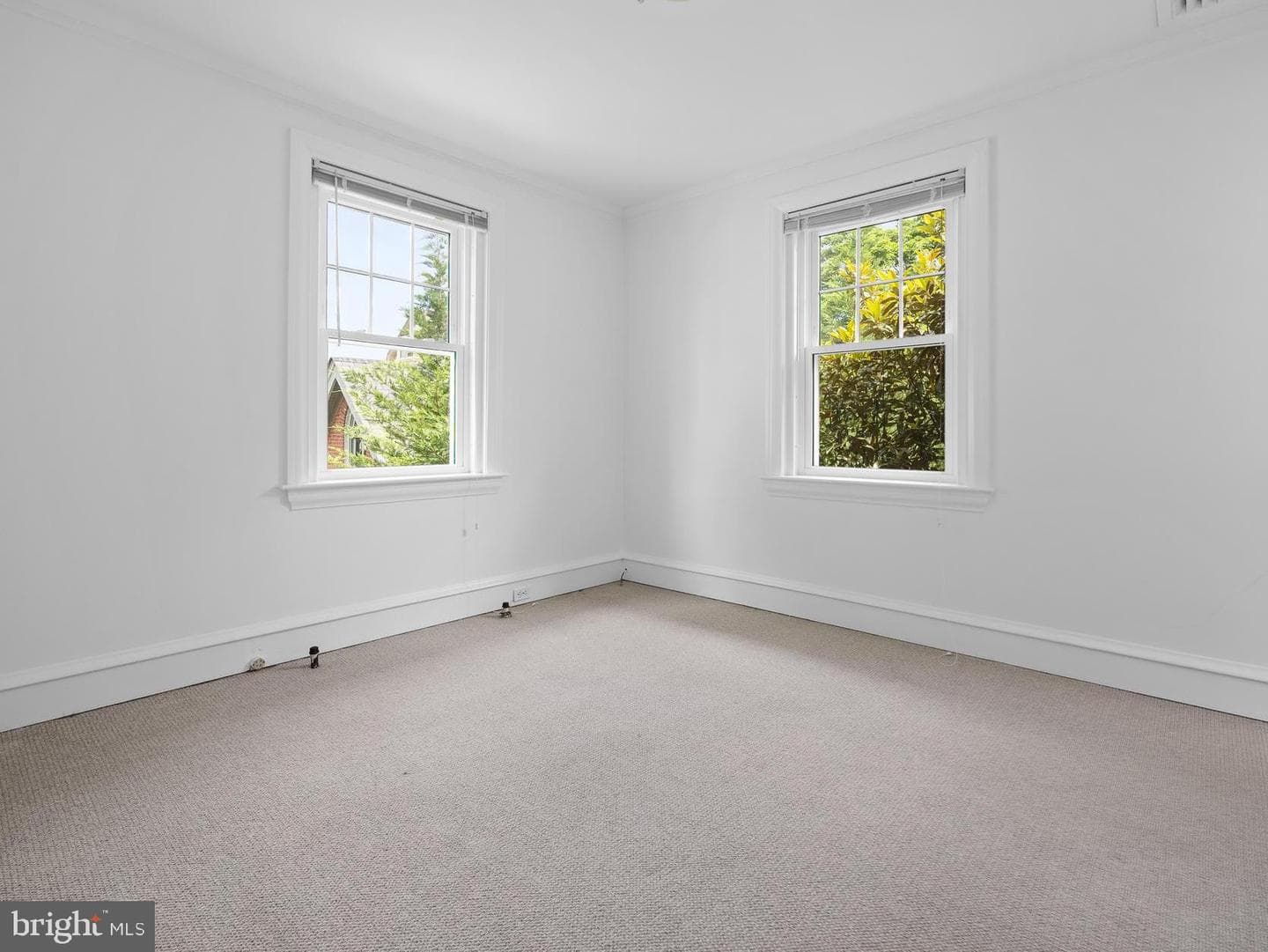106 S Roberts Road photo 24