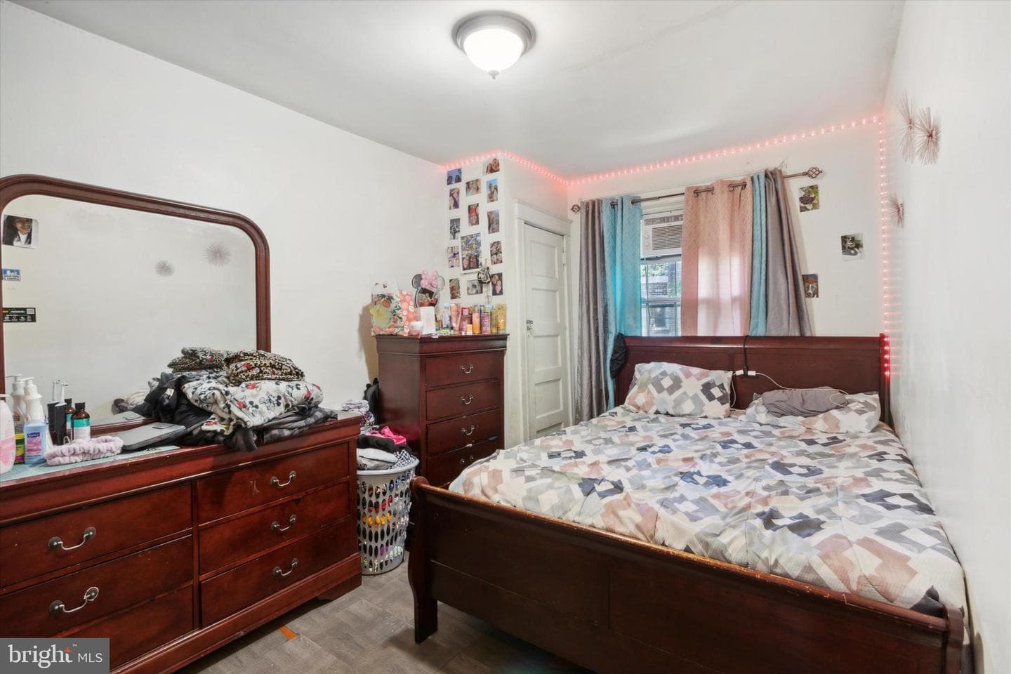 334 W 15th Street photo 10