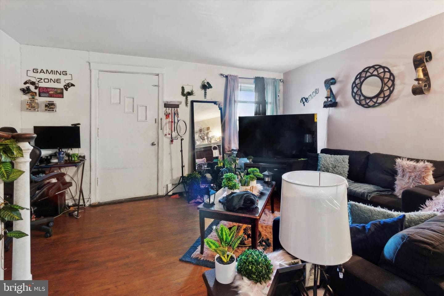334 W 15th Street photo 5
