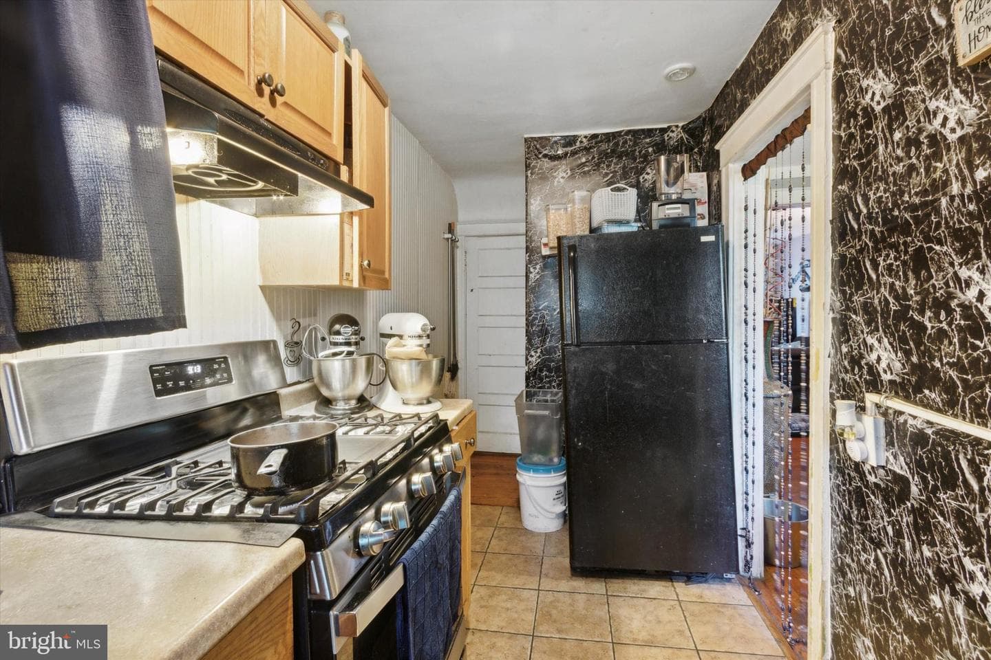 334 W 15th Street photo 8