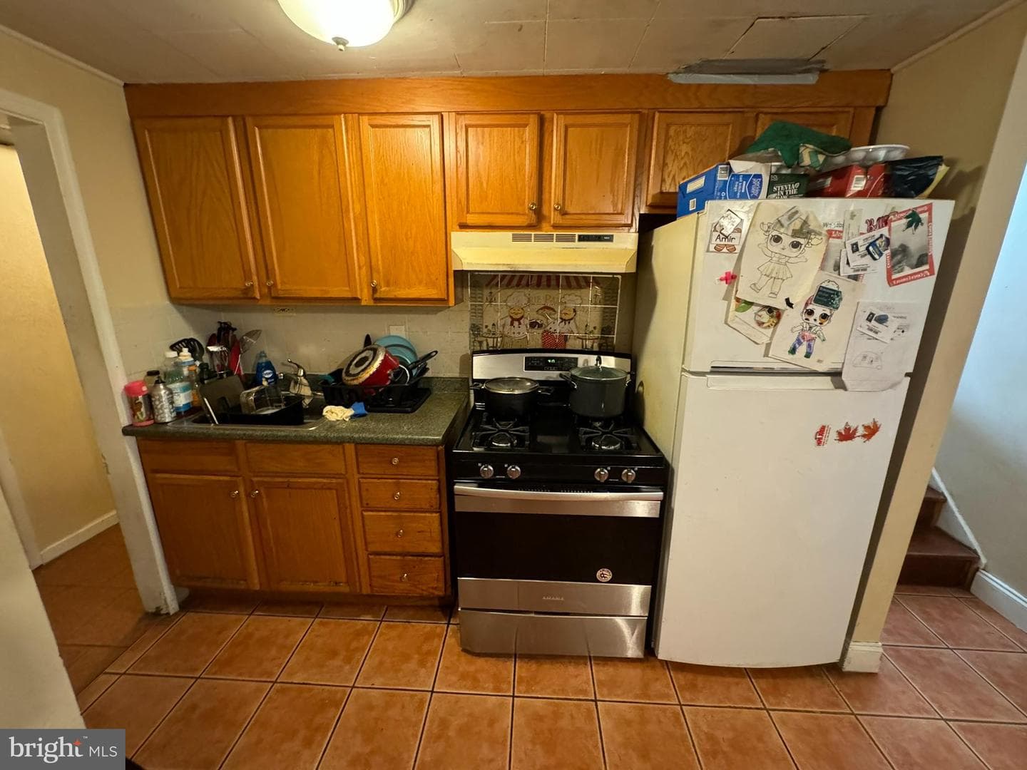 1541 Yates Avenue photo 14