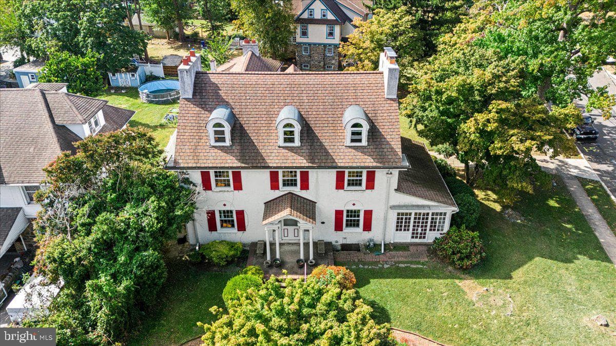 14 N Swarthmore Avenue photo 45