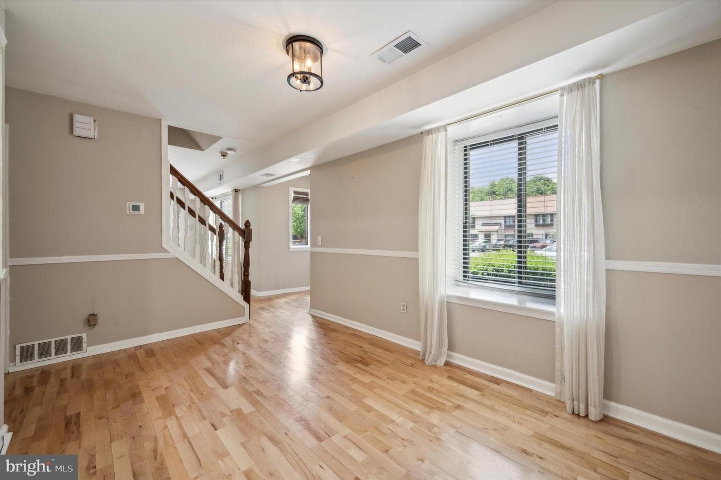 2509 Red Oak Circle #2509-A photo 11