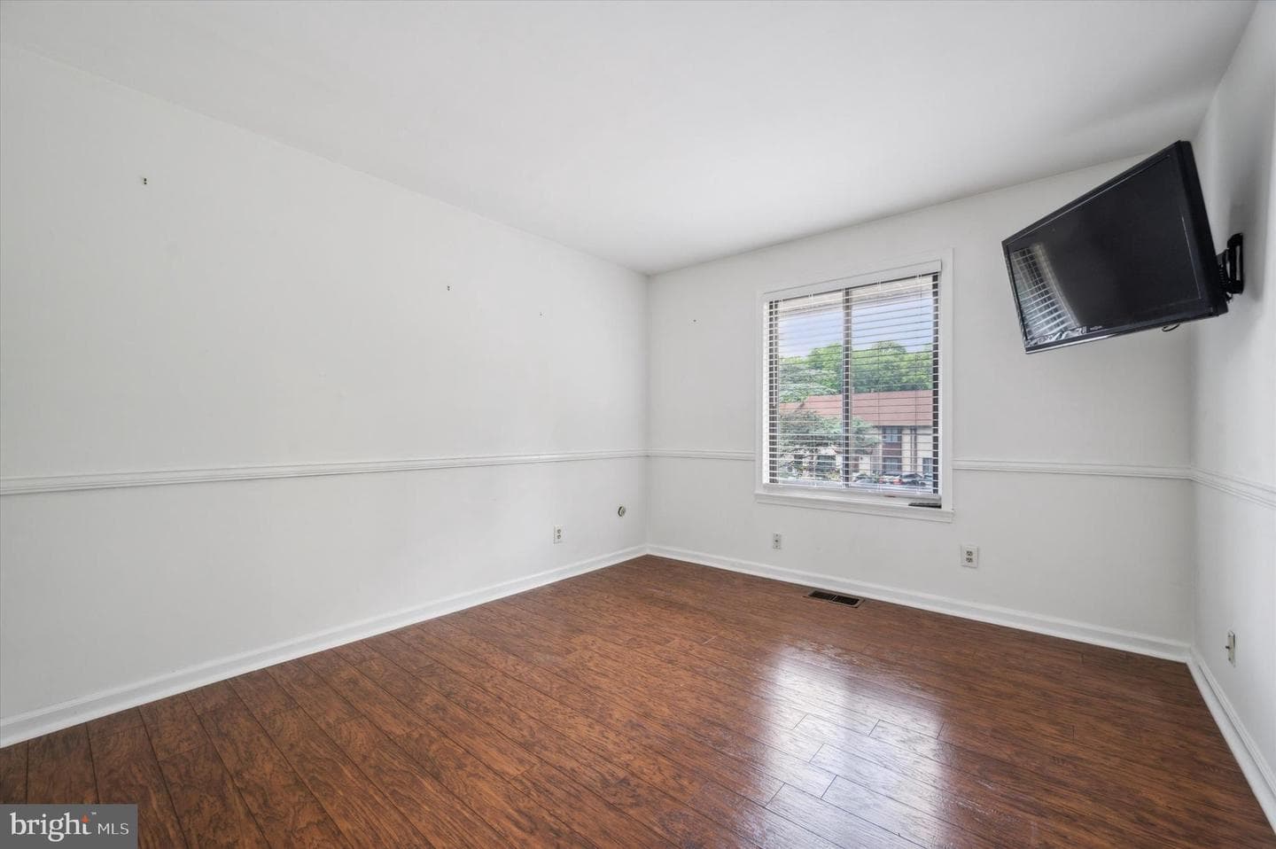 2509 Red Oak Circle #2509-A photo 20