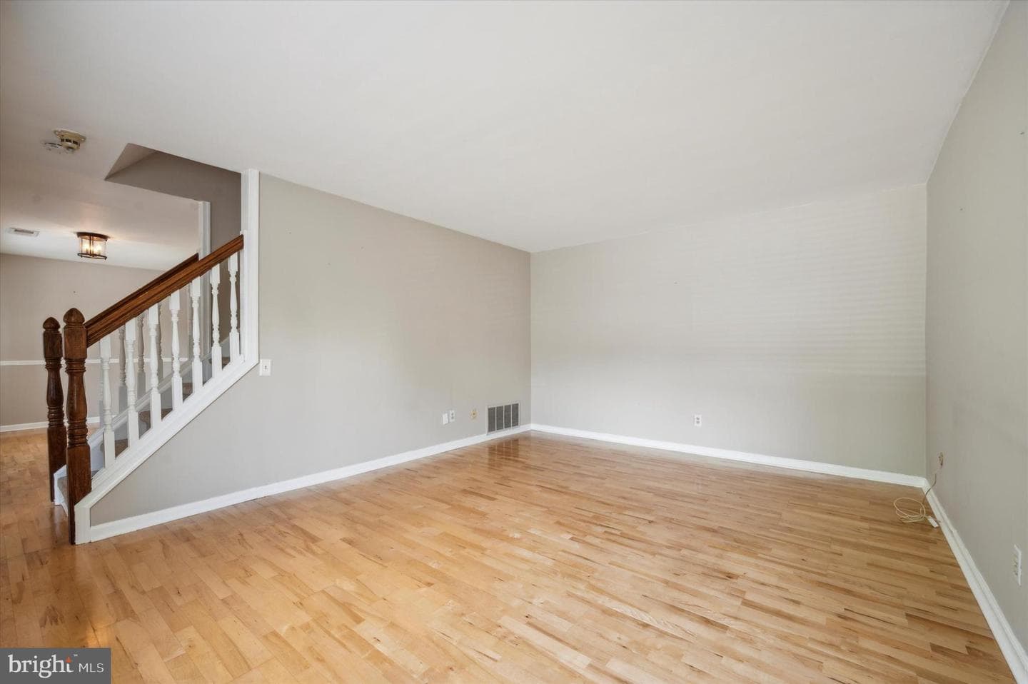 2509 Red Oak Circle #2509-A photo 6