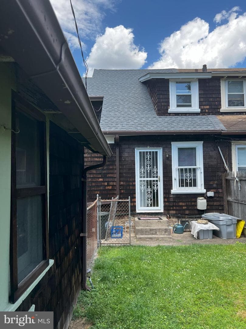 662 Rose Street photo 30