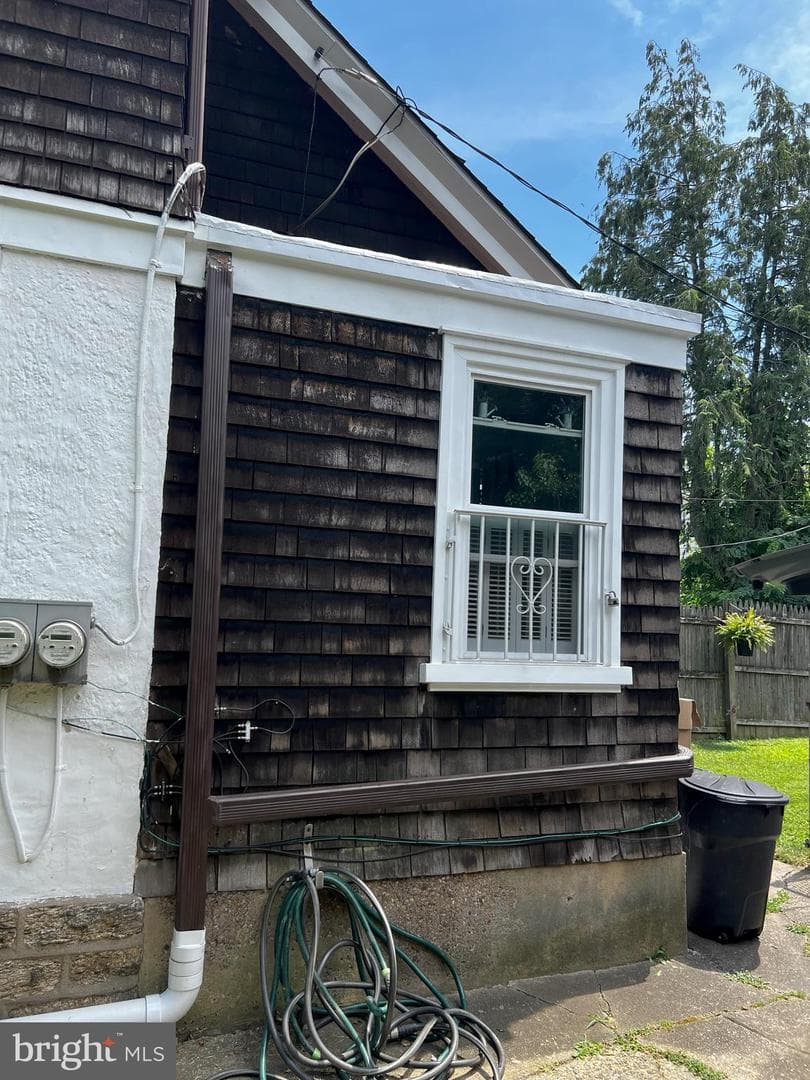 662 Rose Street photo 37