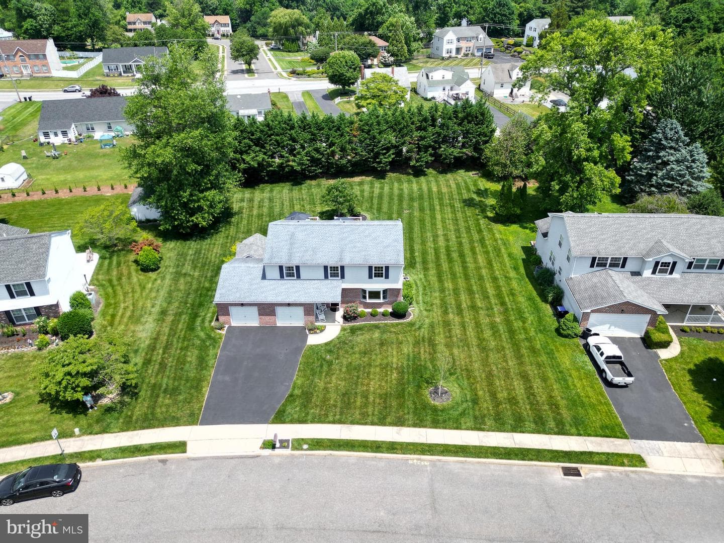 4012 Washington Drive photo 2