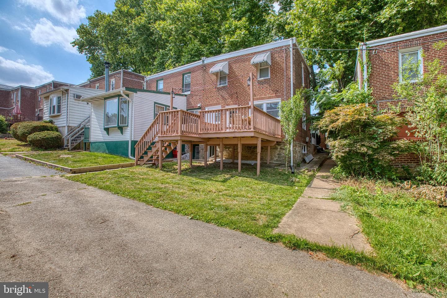 2626 Eldon Avenue photo 8