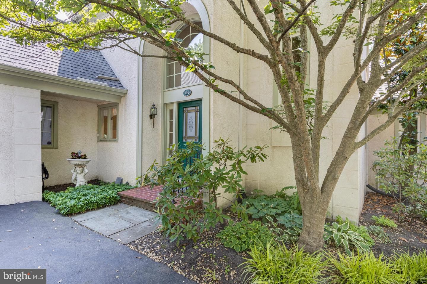 112 Trianon Lane photo 2