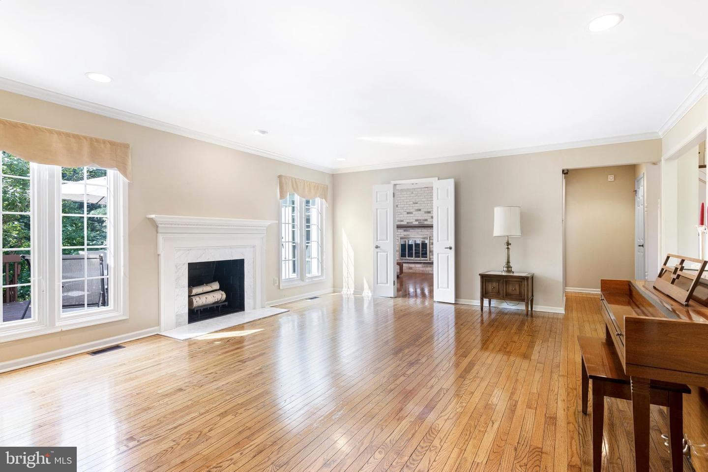 112 Trianon Lane photo 9