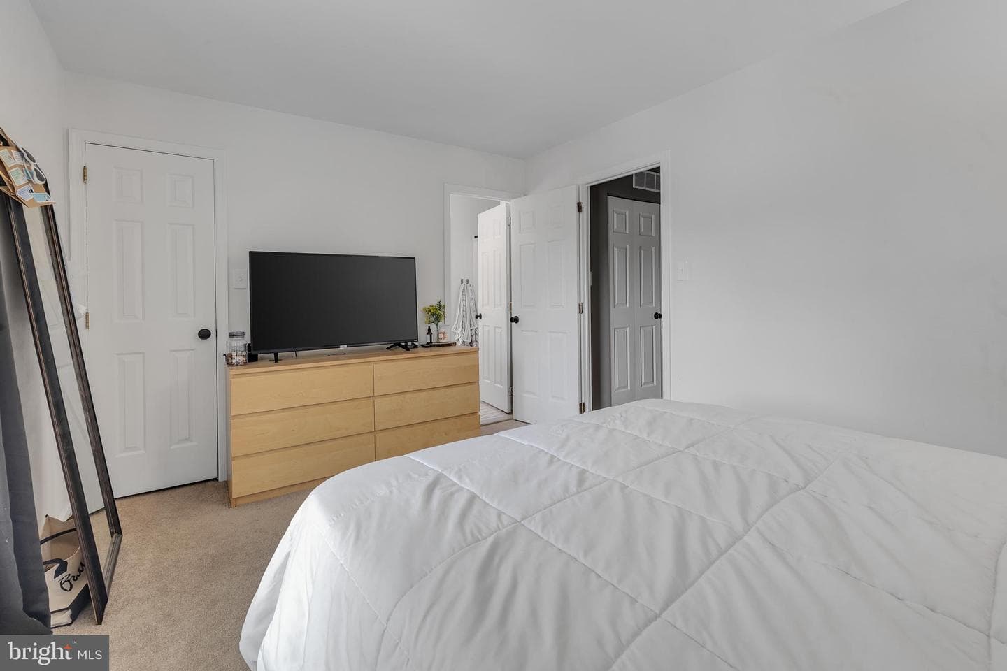 50 Potter Court photo 18
